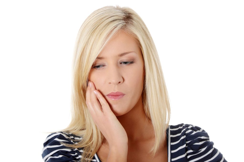 Female Patient with Emergency Tooth Pain